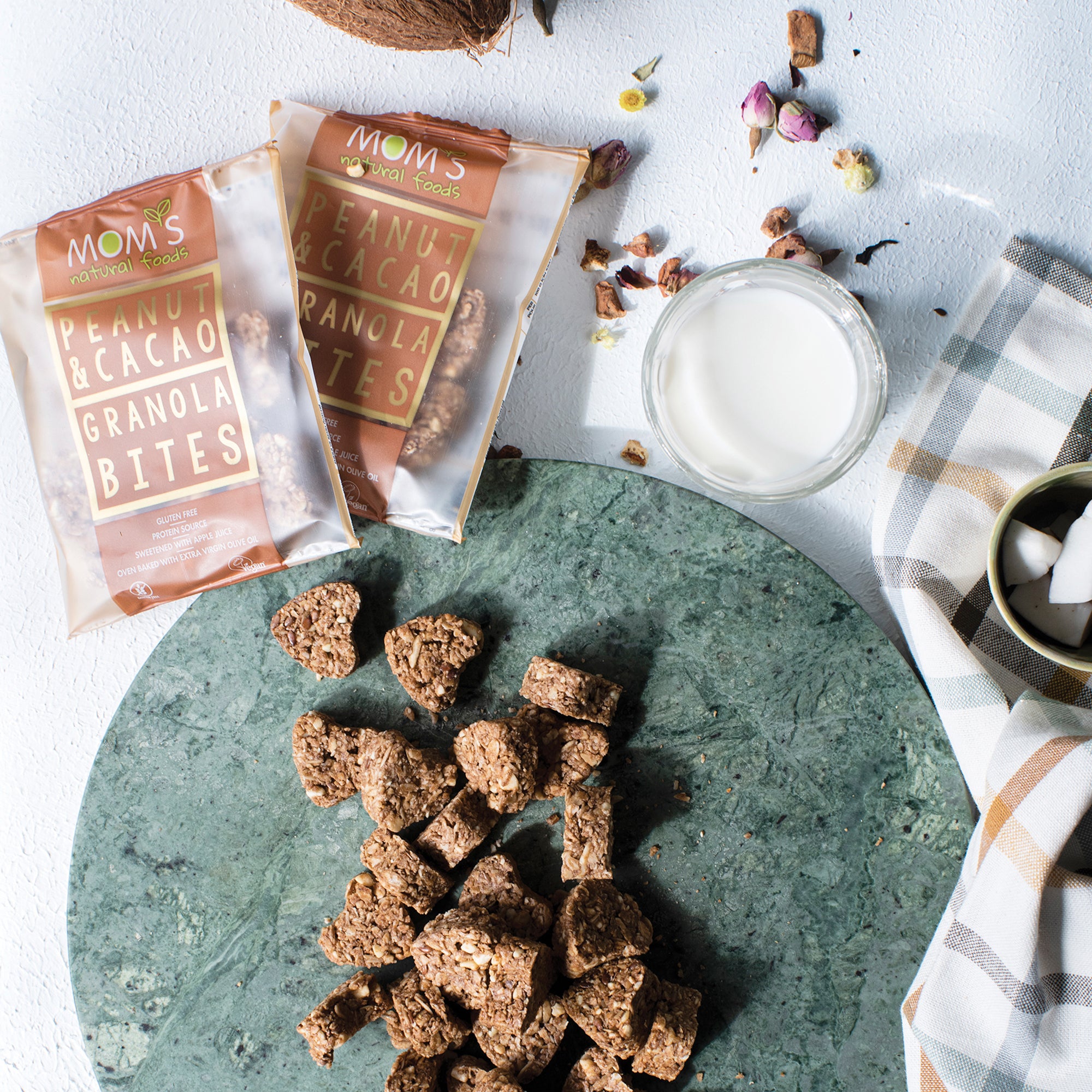 Whole Grain Gluten-free Vegan Granola Bites Snack 38 gram (Peanut - Cocoa)